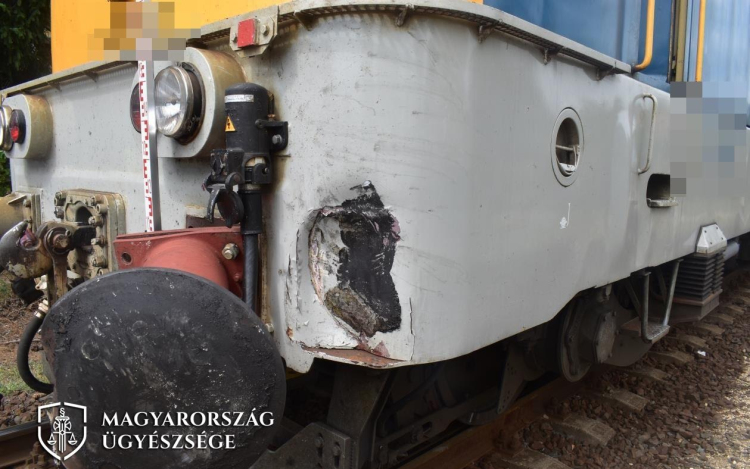 A balesetet okozó mozdonyvezetőkkel szemben emelte vádat a Veszprém Megyei Főügyészség