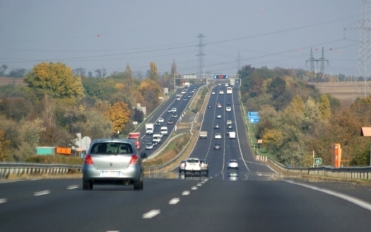 Kábelszakadás miatt lezárják az M1-es autópályát