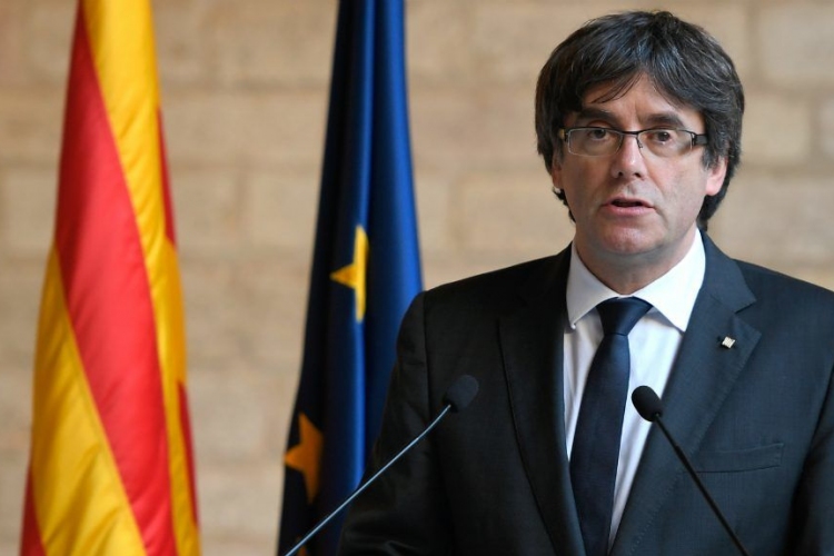 Katalán válság - Feladta magát a belga hatóságoknak a volt katalán elnök