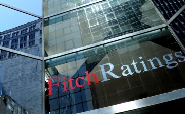 Hitelminősítés - A jövő héten vizsgálja a magyar államadós-osztályzatot a Fitch Ratings