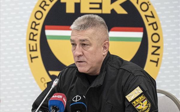 Magyar Péter felmentette a TEK főigazgatói tisztségéből Hajdu Jánost