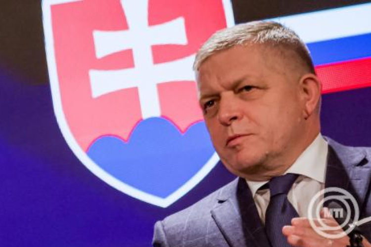 Robert Fico hétfőn leállíttatja az Ukrajnába irányuló áramkivitelt